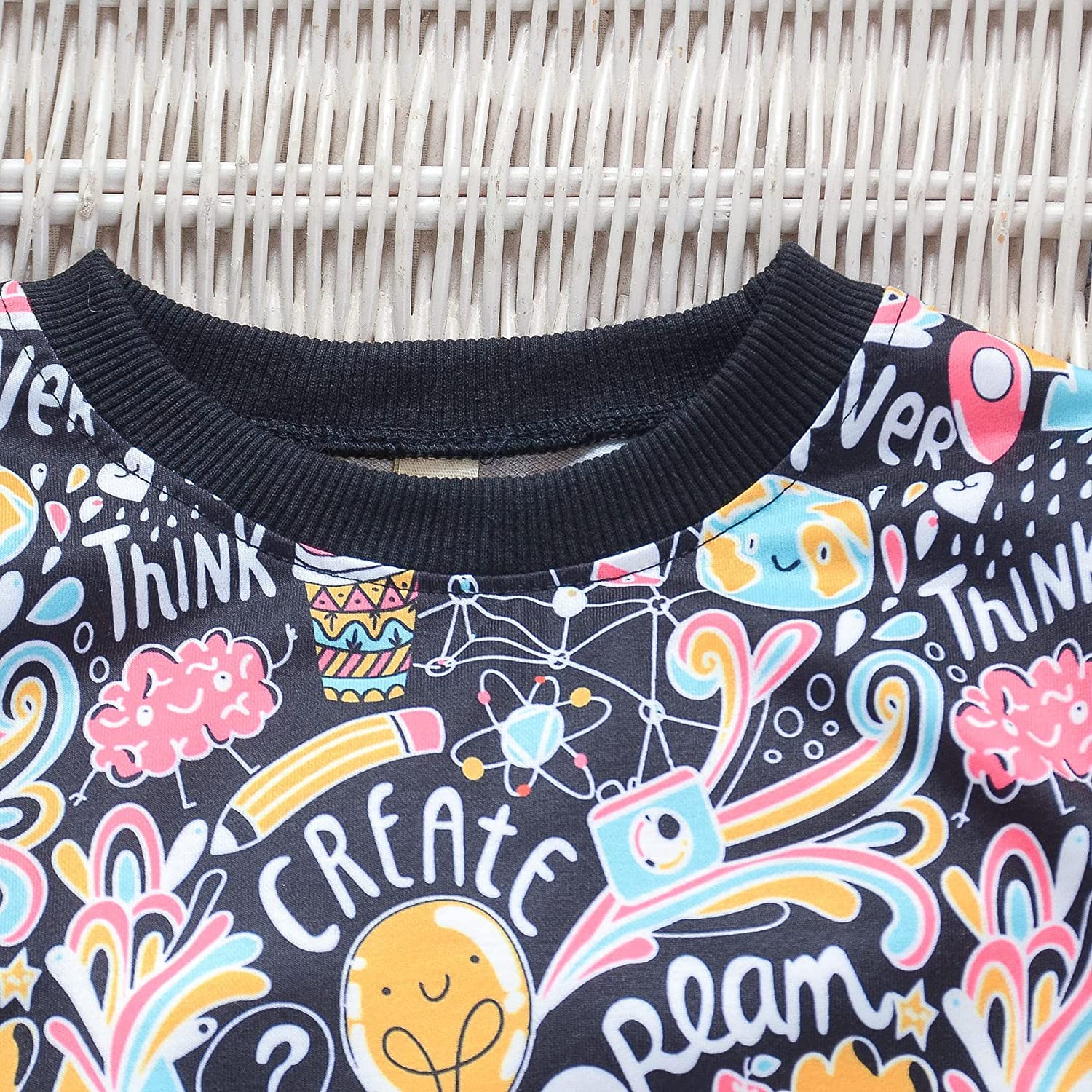 Googo Gaaga Boy's Cotton Printed Full Sleeves Sweatshirt With Jogger In Black Color Set For Baby Boys (5-6 Years) - Image 4