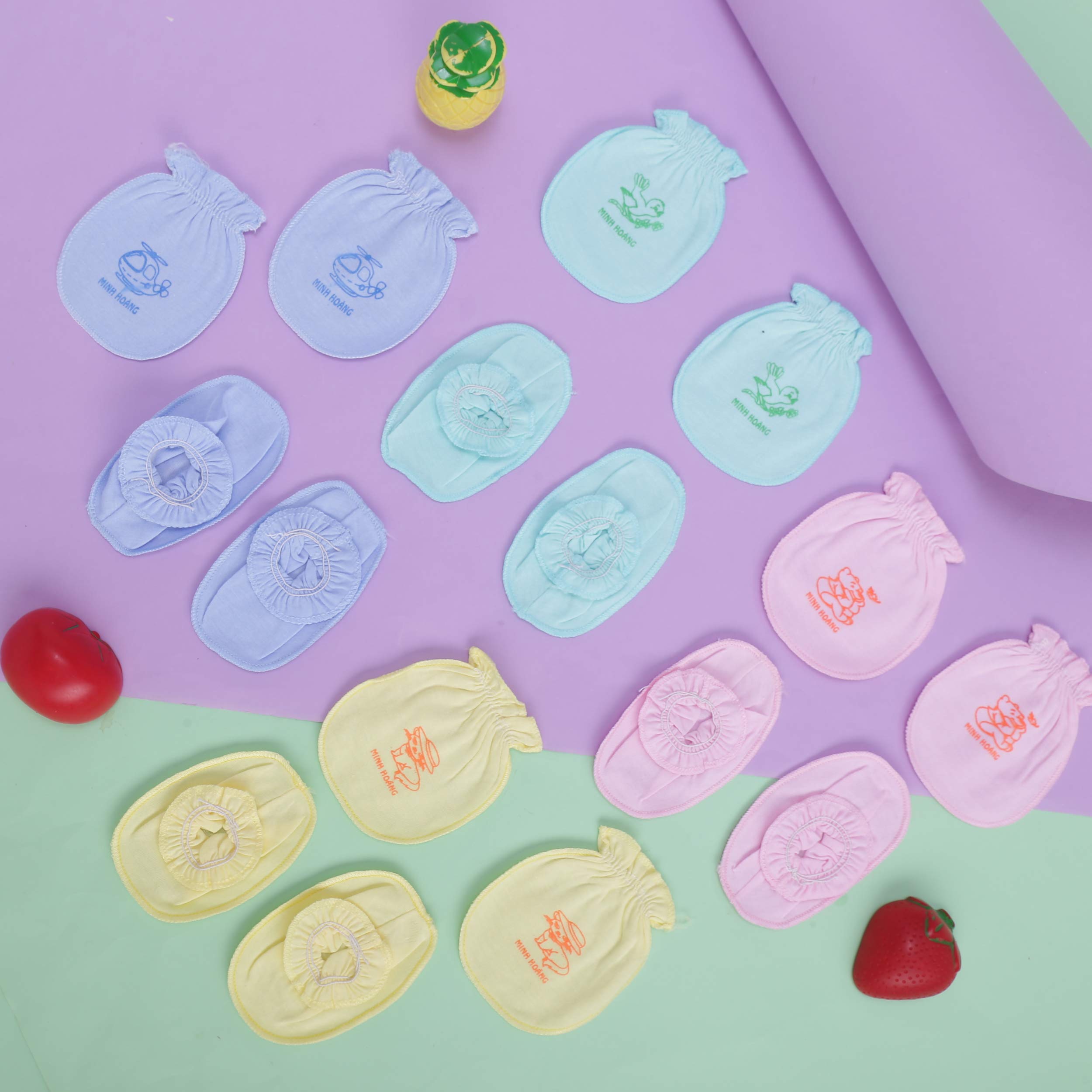 Pokory Mitten Set for Babies with One Cotton Cap and One Hand Glove Mitten Pack of 1 Set For baby Boys and baby Girls To Keep baby warm and Comfortable Suitable from New born to 2 years 0 to 24 months - Image 6